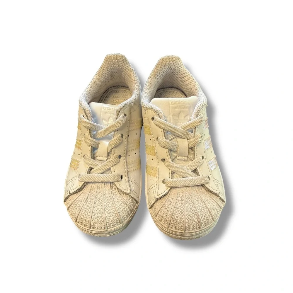 Adidas Superstar Sneakers Kids Size 6K Cream Yellow Stripes Low Top Casual Shoes